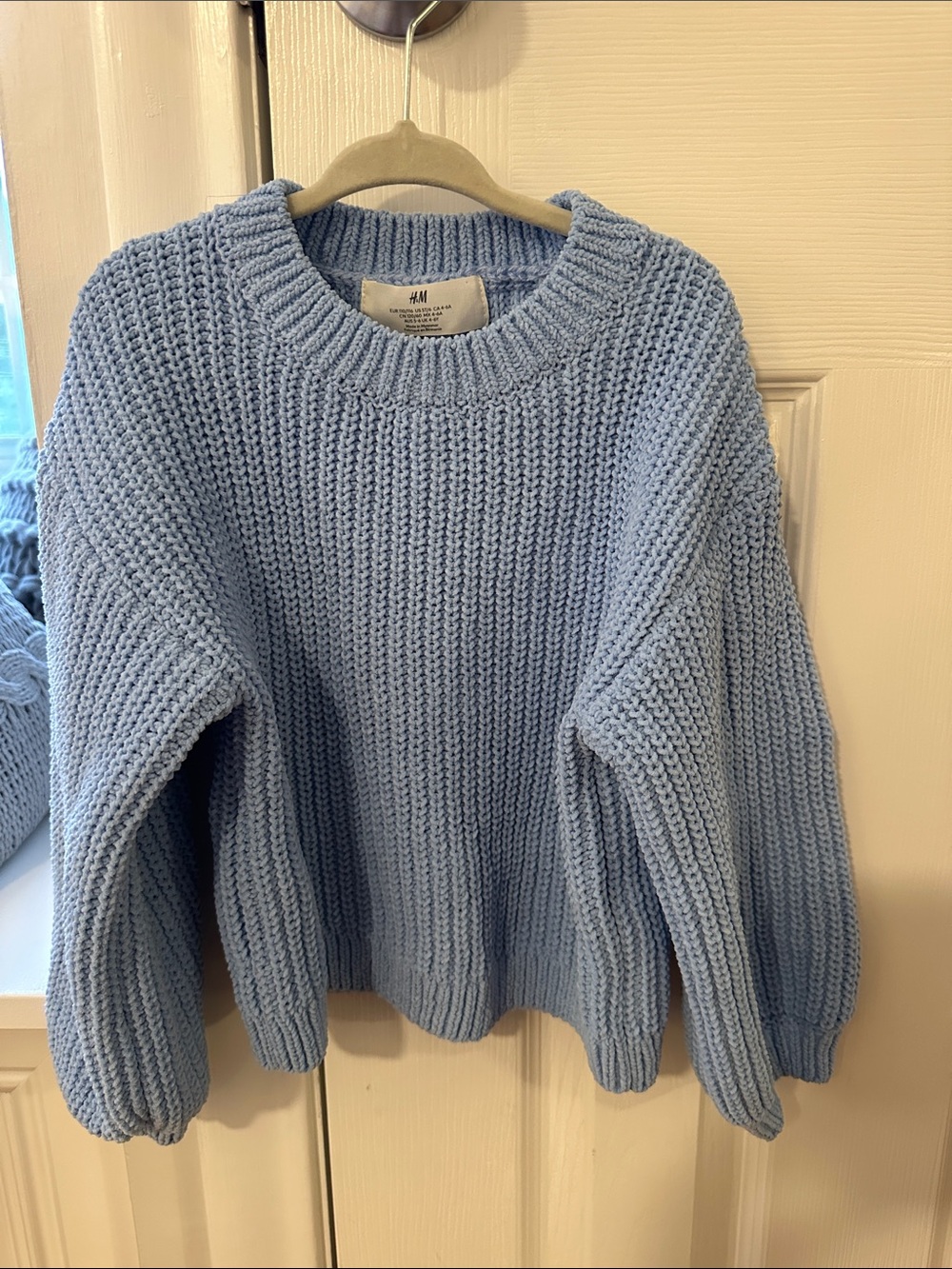 H&M girls chenille knit sweater